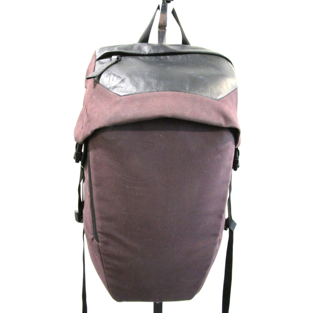 RYU Respect Your Universe Locker Quick Pack Lux Canvas, Leather Backpack Bag